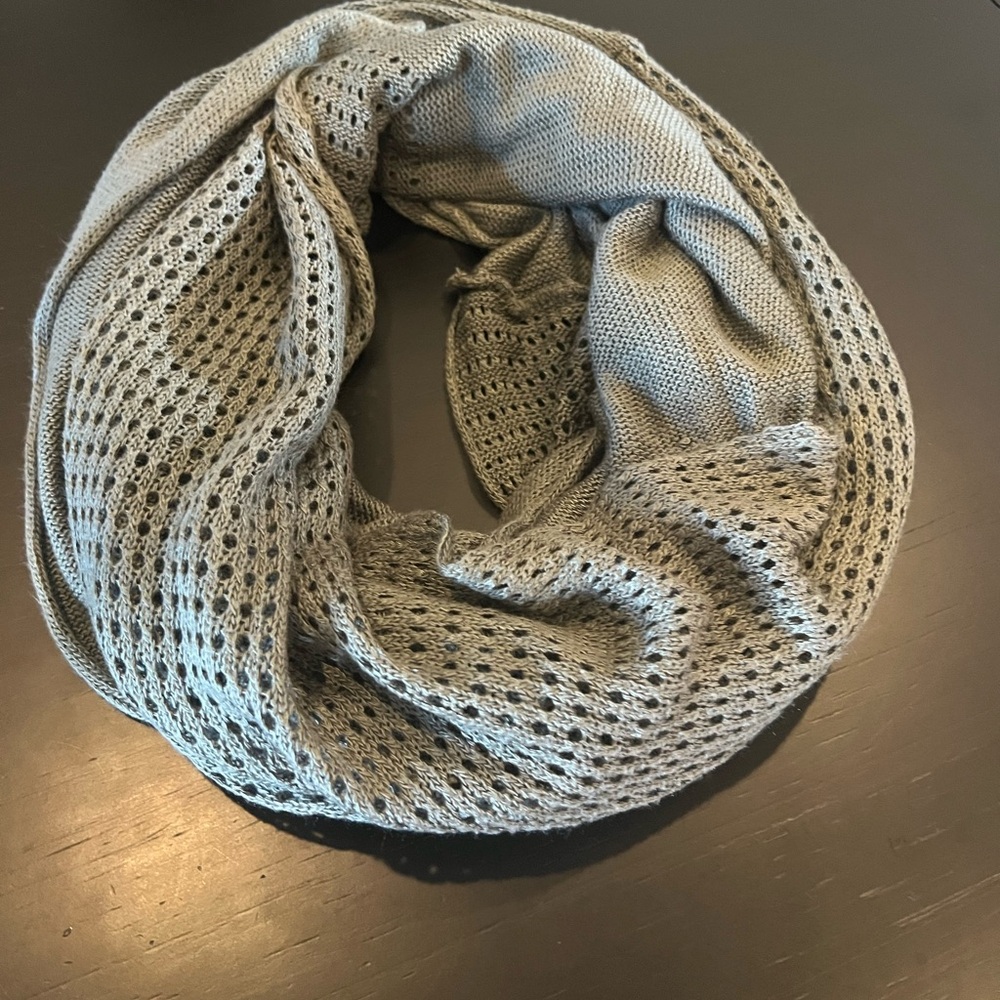 Gray Infinity Scarf - Picture 2 of 3